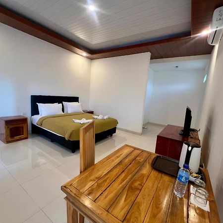 Pohon Purba Resort & Restaurant Labuhan Pandan Esterno foto