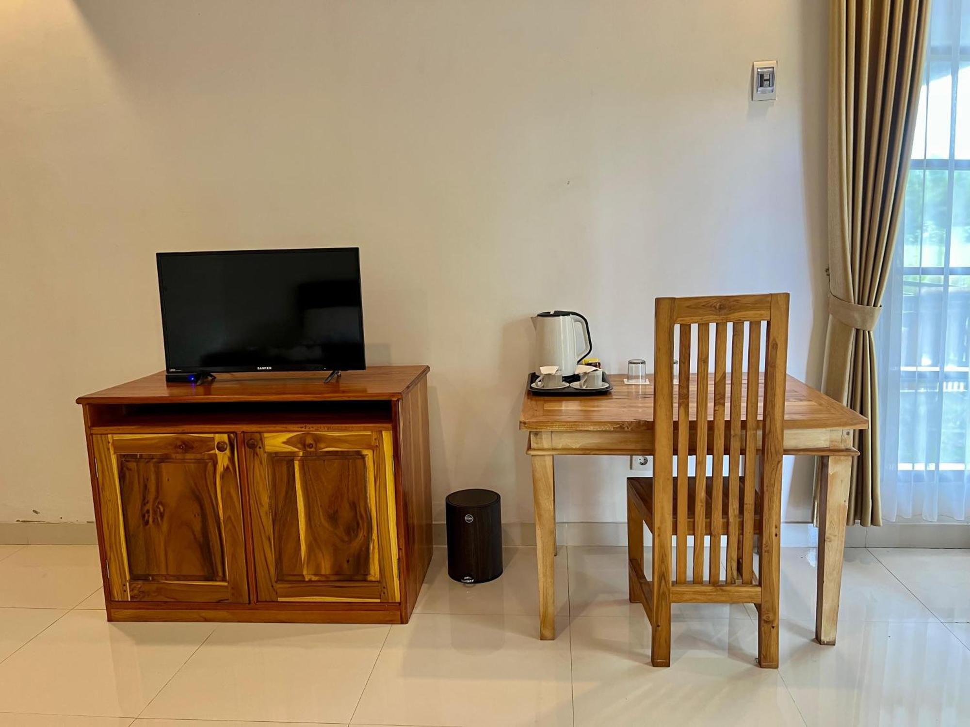 Pohon Purba Resort & Restaurant Labuhan Pandan Esterno foto